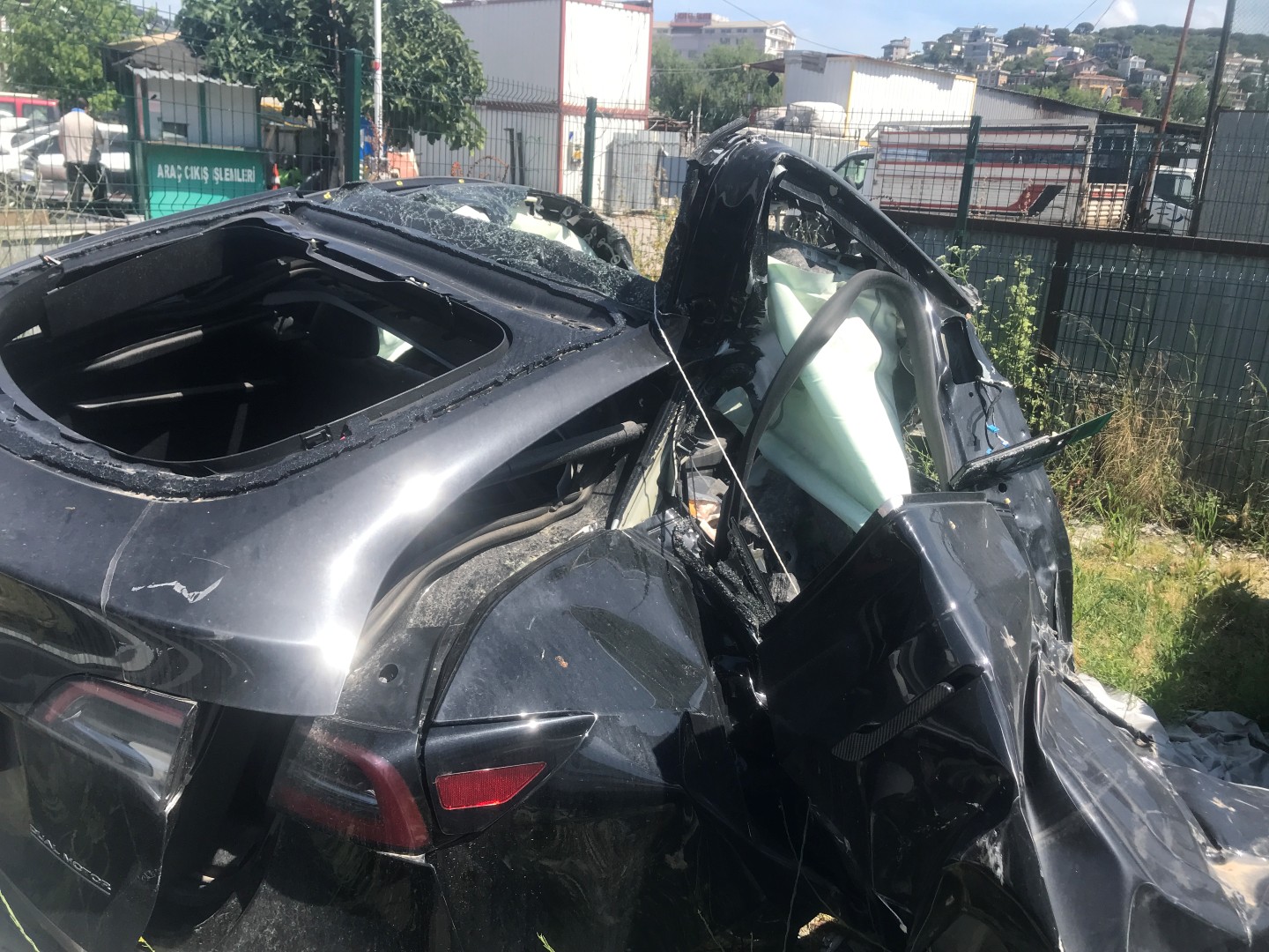 TESLA TESLA