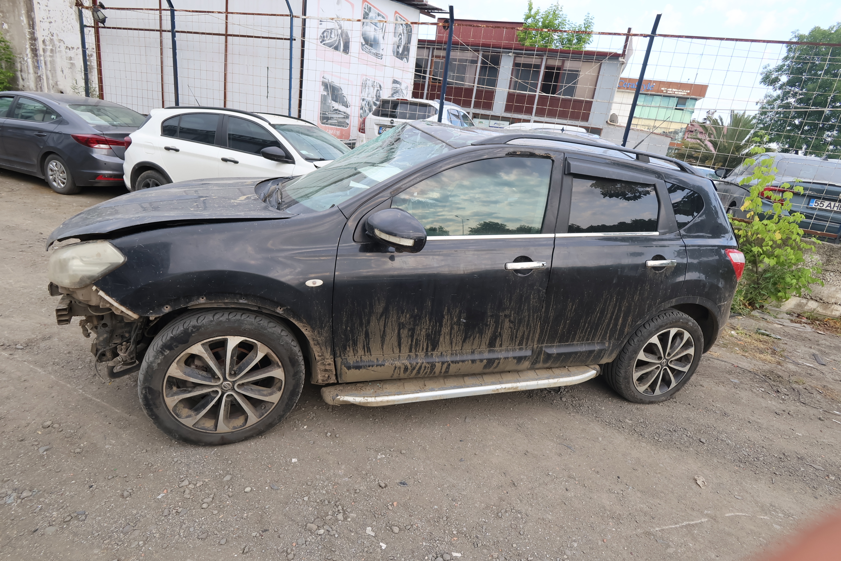 NISSAN NISSAN