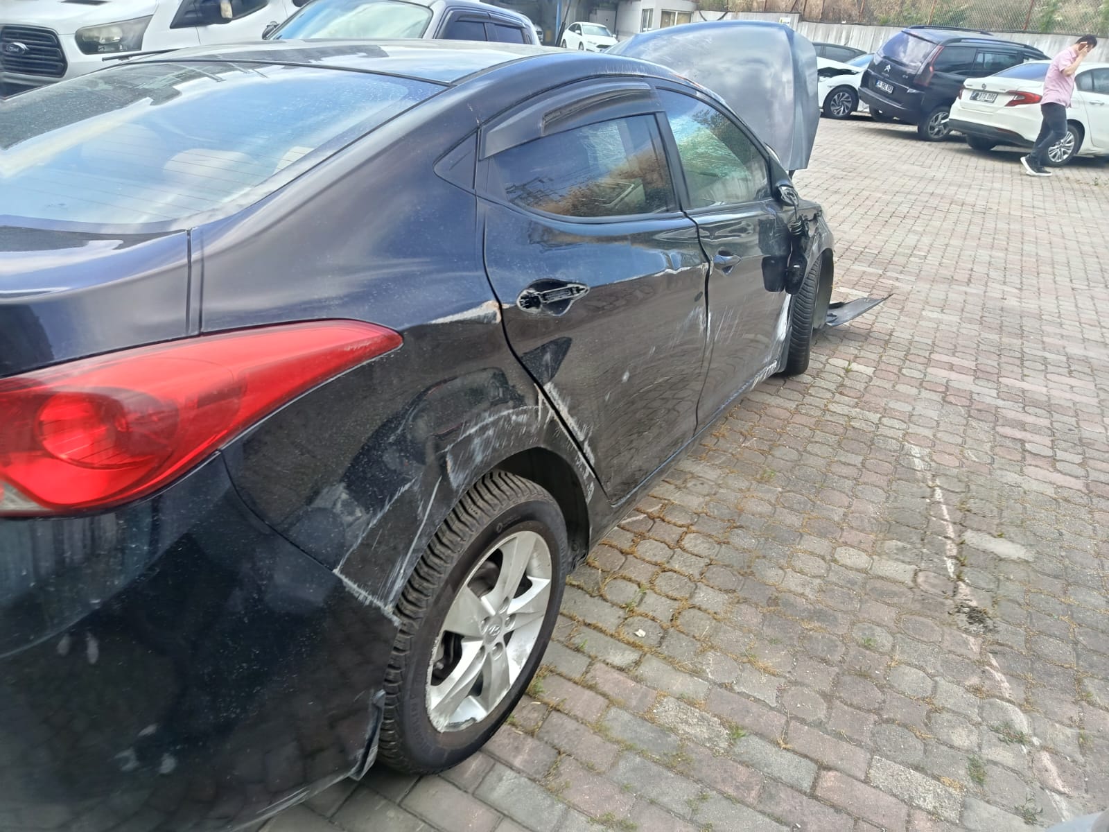 HYUNDAI ELANTRA 1.6 D-CVVT MODE PLUS